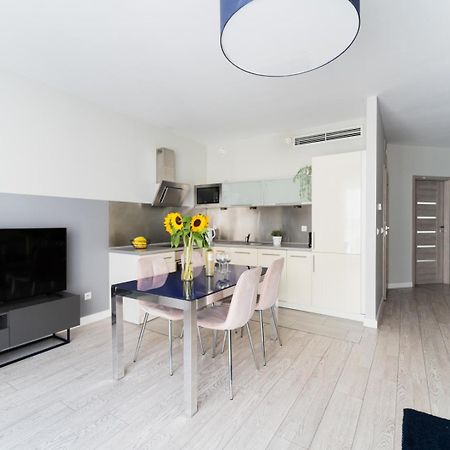 Nice Apart-City Center Krawiecka Apartment Wroclaw Luaran gambar